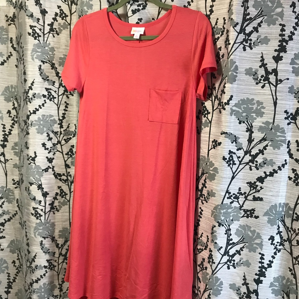 Lula Roe Small Carley NWOT